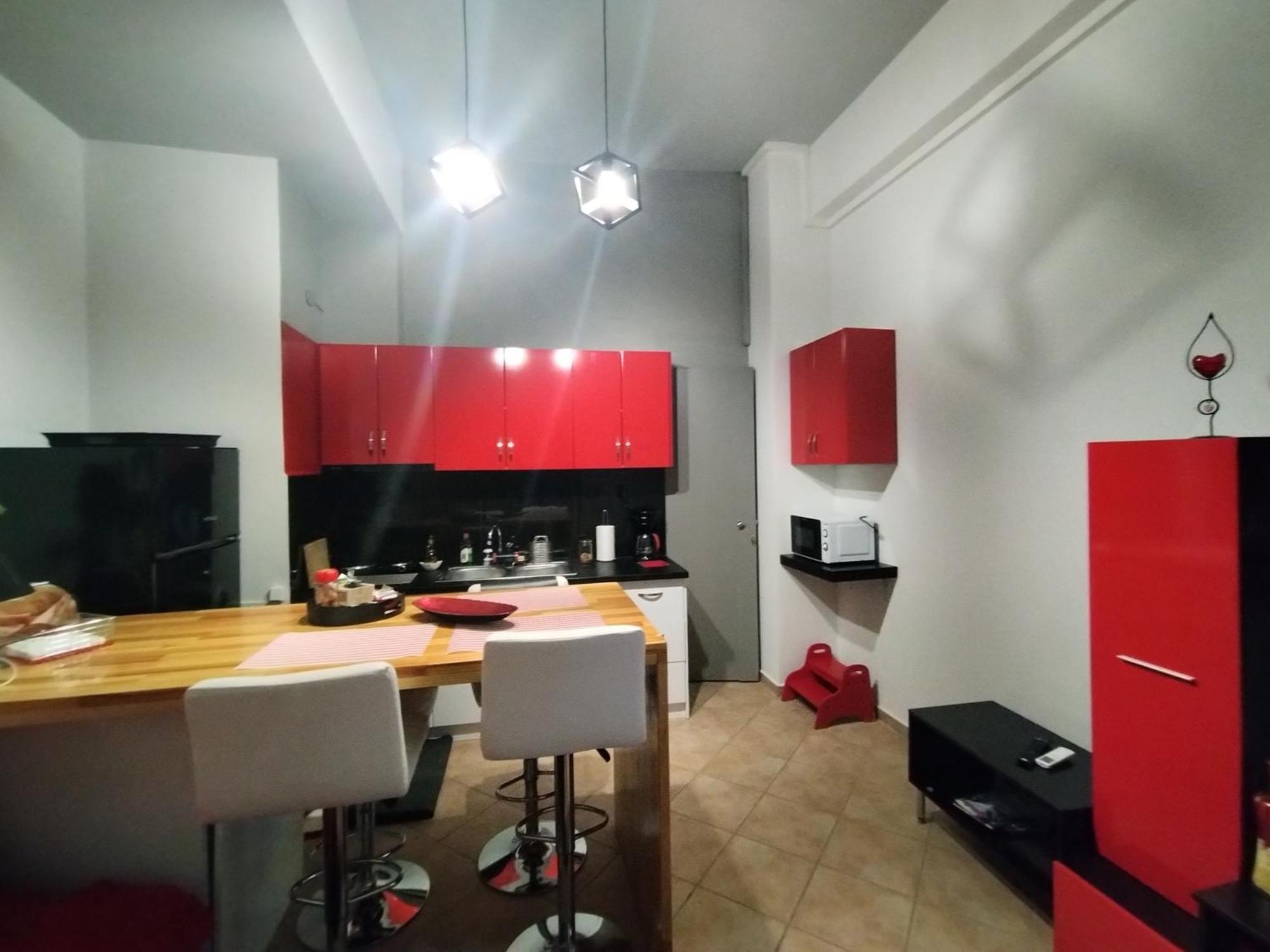 Apartamento Luxury Seafront House Nearby Delphi Kirra Habitación foto